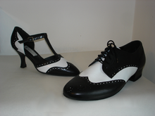 Stejné boty dokážeme dodat pro celý taneční pár